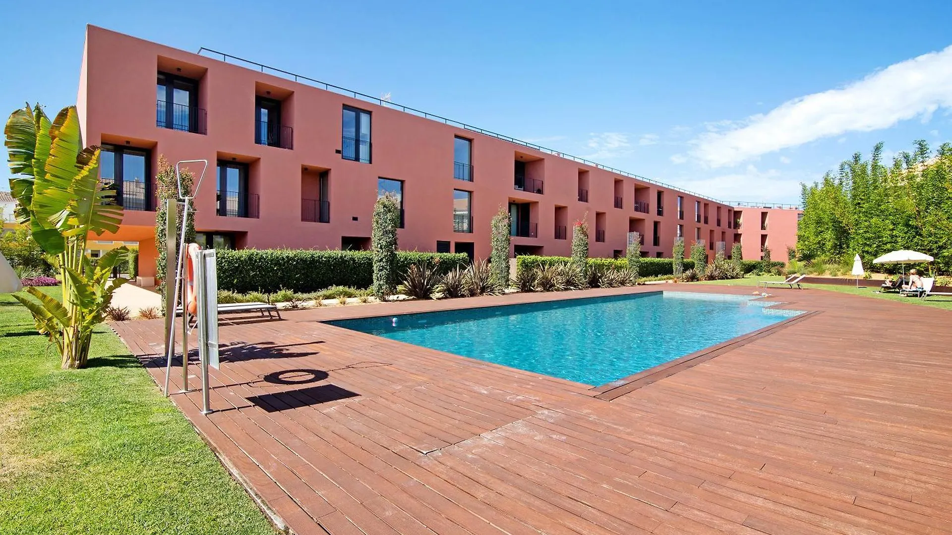 Unique Luxury Condo In Vilamoura Portugal