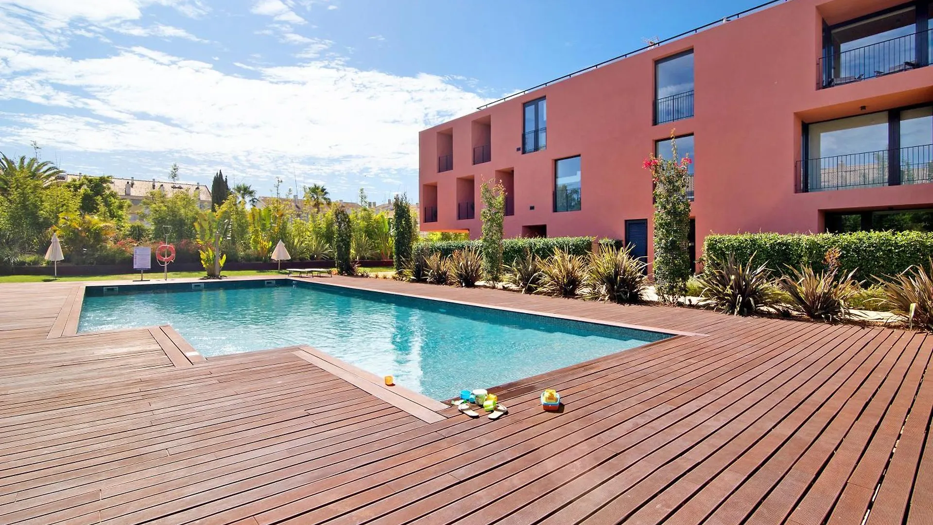 Unique Luxury Condo In Vilamoura
